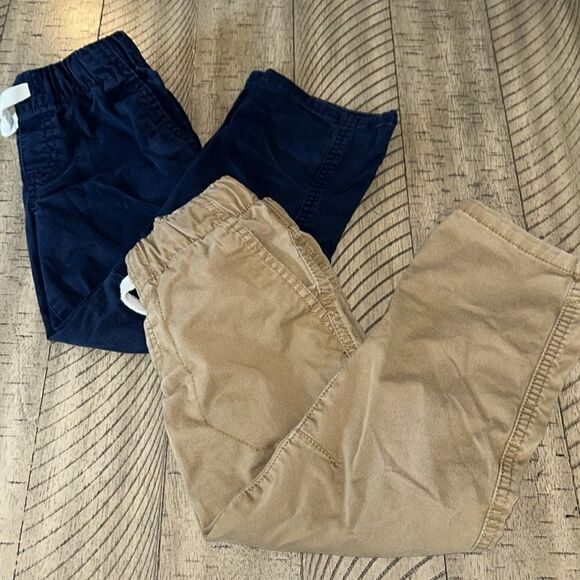 Back to School 🏫 2 Pair of Cotton Pants 👖 with 4 pockets each for gear ⚙️ - Picture 4 of 17